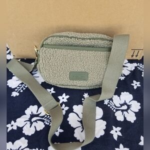 Olive Green Laundry Sherpa Crossbody/Bum Bag. Perfect Condition ZERO Cal…
